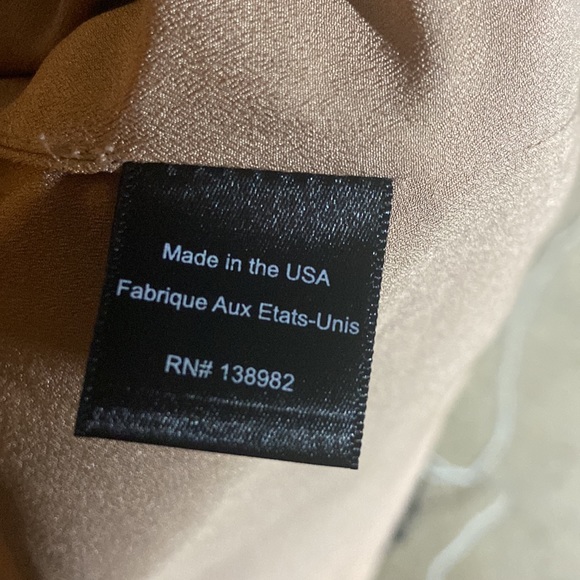 Like new Dress the Population Paige Embroidered Shift Dress - Picture 15 of 16